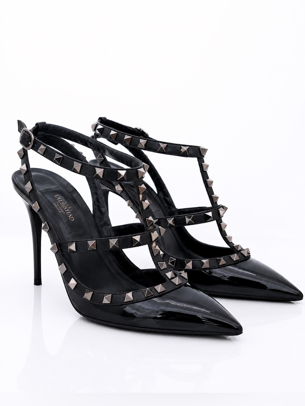 Valentino Garavani Rockstud Patent Leather Pumps Black Size 37